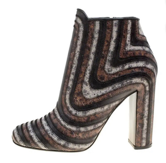 Женские ботильоны Salvatore Ferragamo Feeling Leather Zig Zag Block из натуральной кожи нам 65 за 1490 долларов США 41690₽