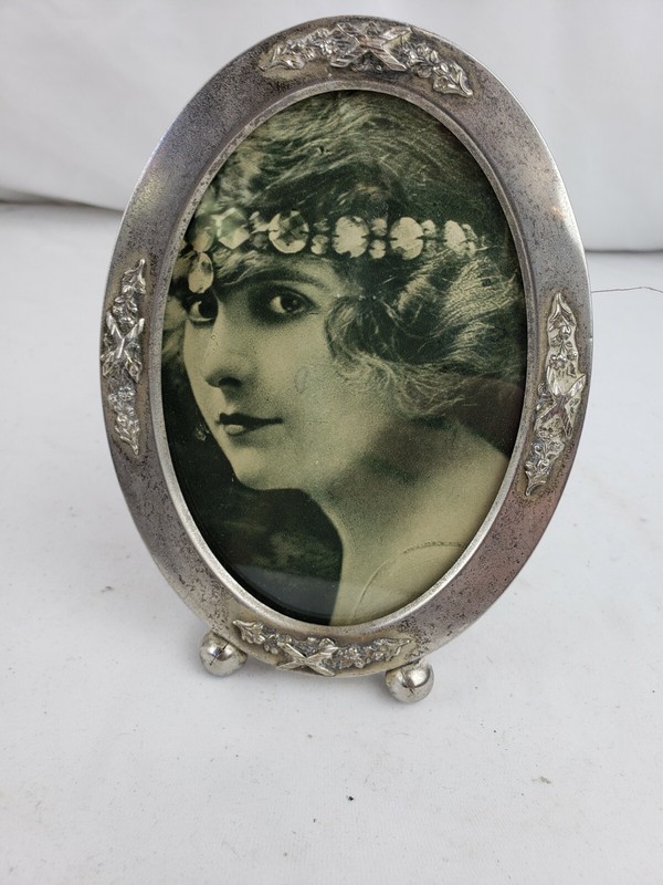 Great antique silver (?) picture frame ca. 1920s