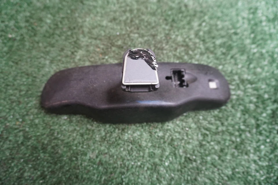 2011 2012 2013 GMC SIERRA DENALI 3500 INTERIOR Rear View Mirror OEM 15816792 - Image 3 of 4