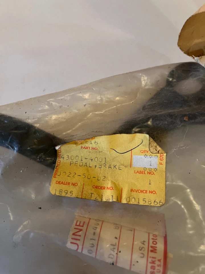 Pedal de freno trasero NOS Kawasaki 1979-1980 KDX400 43001-1001 Foto 4 de 4