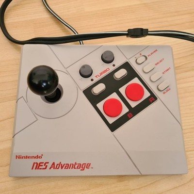 Original Nintendo NES Advantage - Arcade Stick Controller, NES-026, Grau