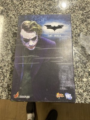 Hot Toys The Dark Knight Joker MMS68 1/6 Scale Figure NIB Collector Edition HD