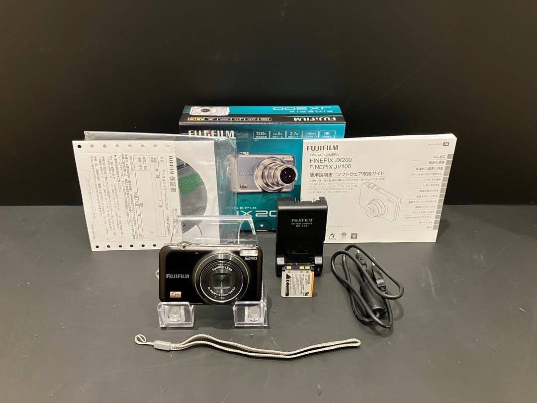 FUJIFILM FINEPIX JX200 Black Tested Compact Digital Camera Excellent Condition