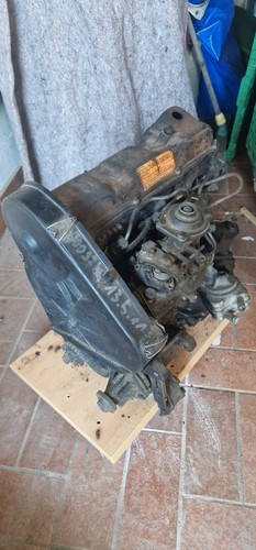 VW T3 Motor mit 1.6 Liter Diesel 1.6 mit Einspritzpumpe Zylinderkopf