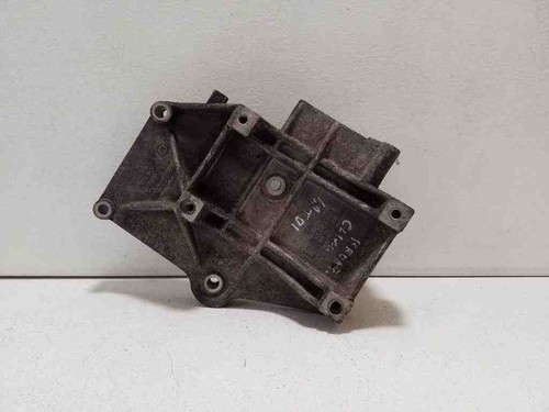 VW PASSAT B7 ALLTRACK 365 Klimakompressorhalterung 028260885A 1.9 32174354