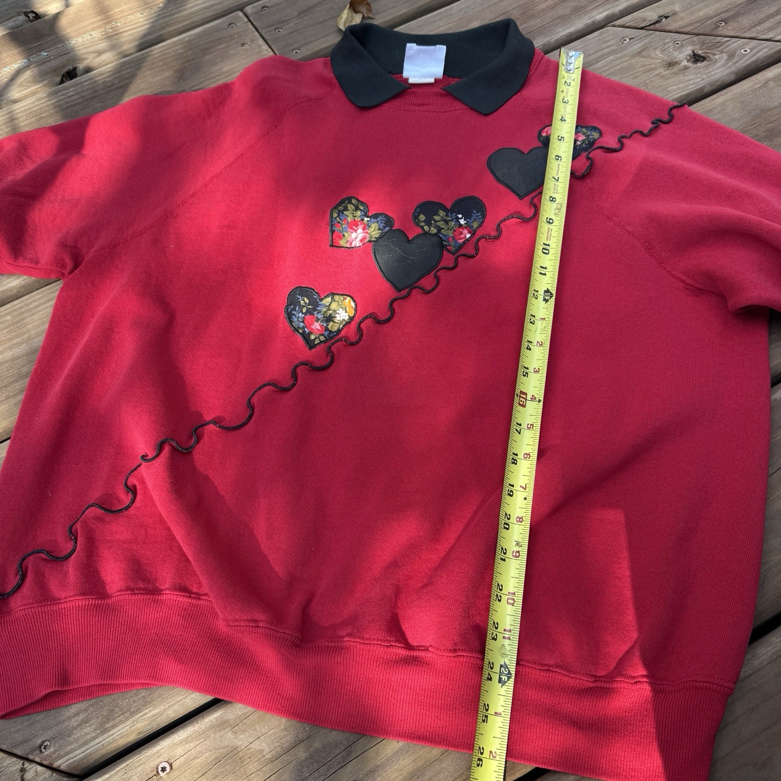Vtg Patchwork Heart Ruffles Collared Crewneck Swe… - image 6