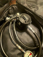Apeks xtx 50 and dst 6 foot hose with Hollis ...