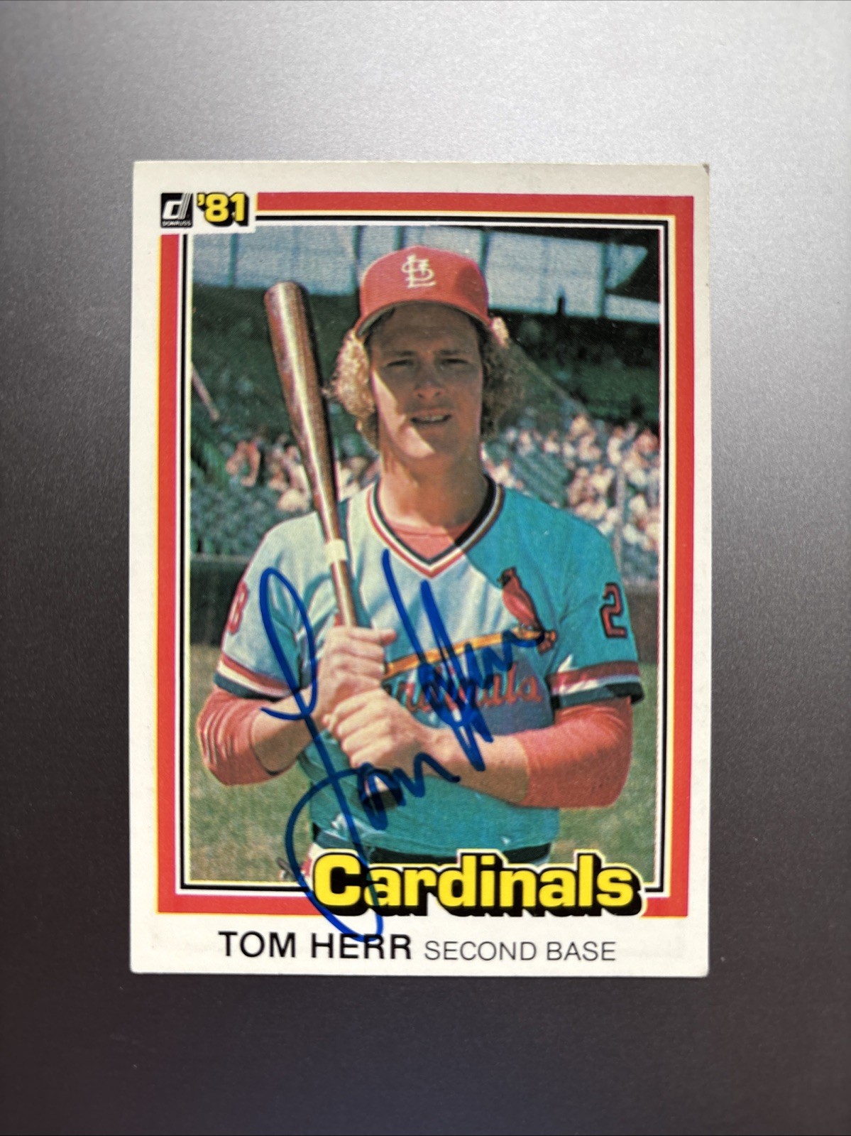 TOM HERR 1981 DONRUSS AUTOGRAPHED SIGNED AUTO BASEBALL CARD