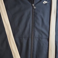 Nike Men  s Track Jacket Black/White Full Zip Knit Polyester Long Sleeve M