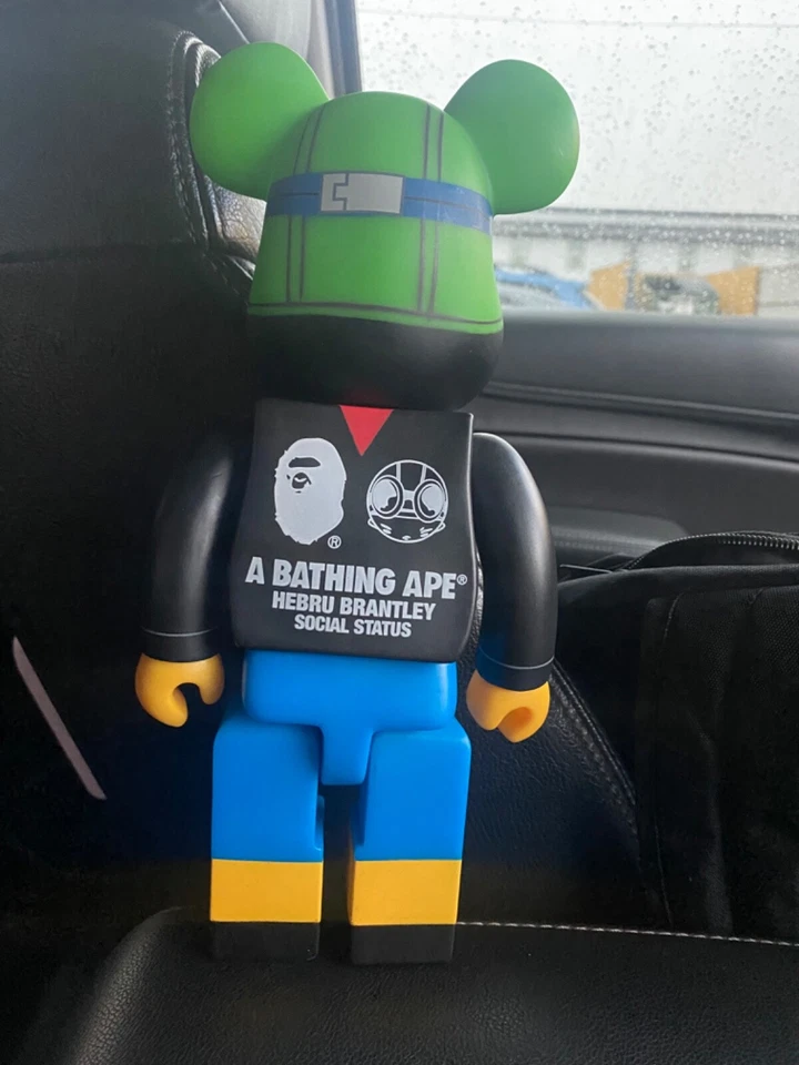 A BATHING APE x HEBRU BRANTLEY x SOCIAL STATUS BE@RBRICK 100% BAPE MEDICOM JAPAN - Image 2 of 3