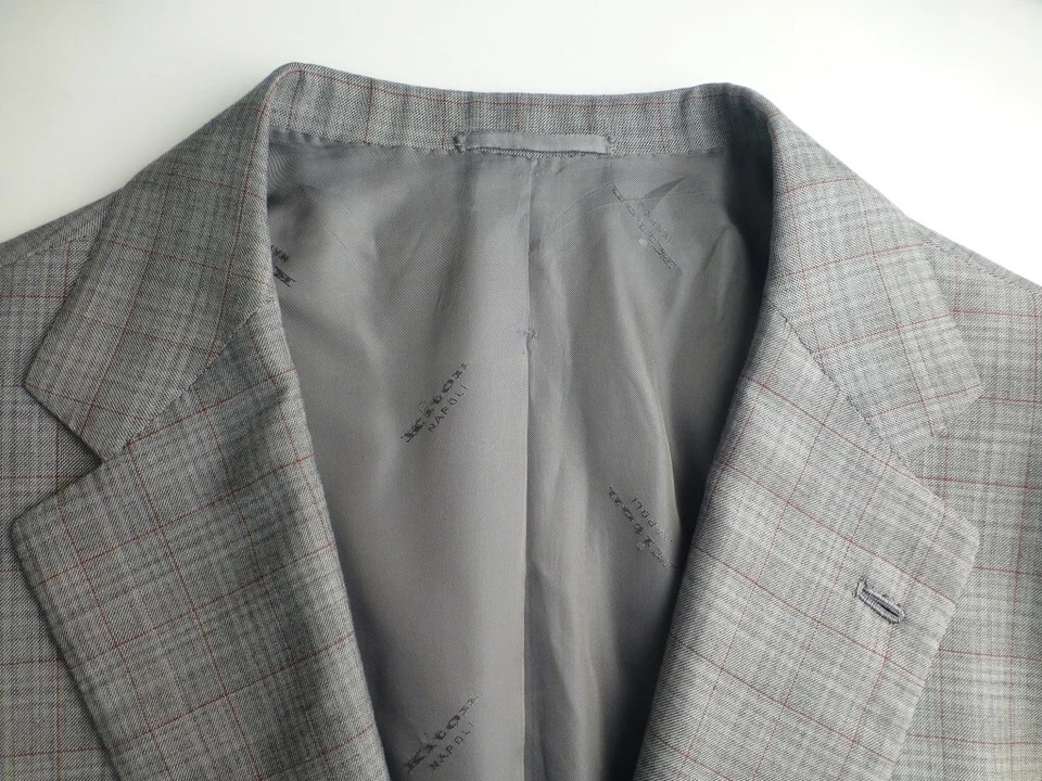 Kiton Blazer 56C/46S Plaid 14 Micron Great Condition Suit Jacket Gray Super 180 - Image 3 of 4