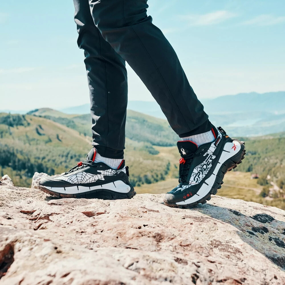 NWOB MEN'S SPYDER x REEBOK ZIG KINETICA 2.5 EDGE TRAIL HIKING