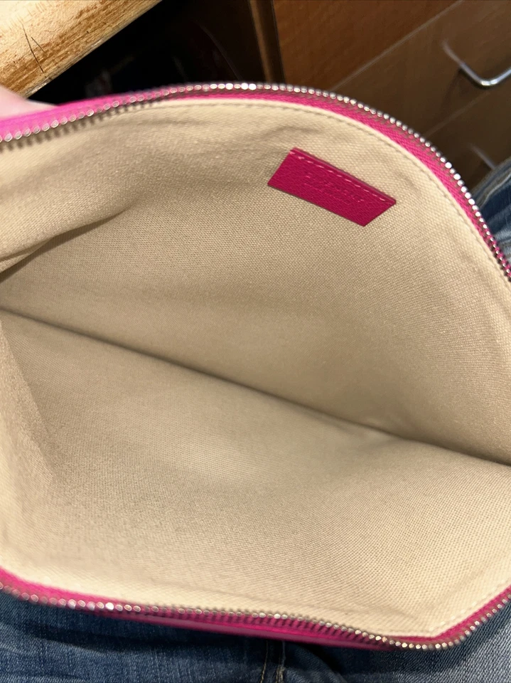 Bolsa de cuero Givenchy Antigona mediana rosa brillante Foto 4 de 4