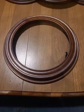 Van Hygan And Smythe Round Wooden Plate Holder 11.25 Inch