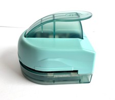 Creative Memories Large Scalloped Circle Punch - 2 in 1 Flower