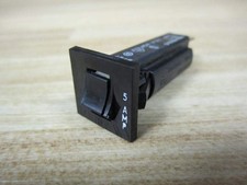 W28xq1a5 Thermal Circuit Breaker 1 Pole 5amp 250v