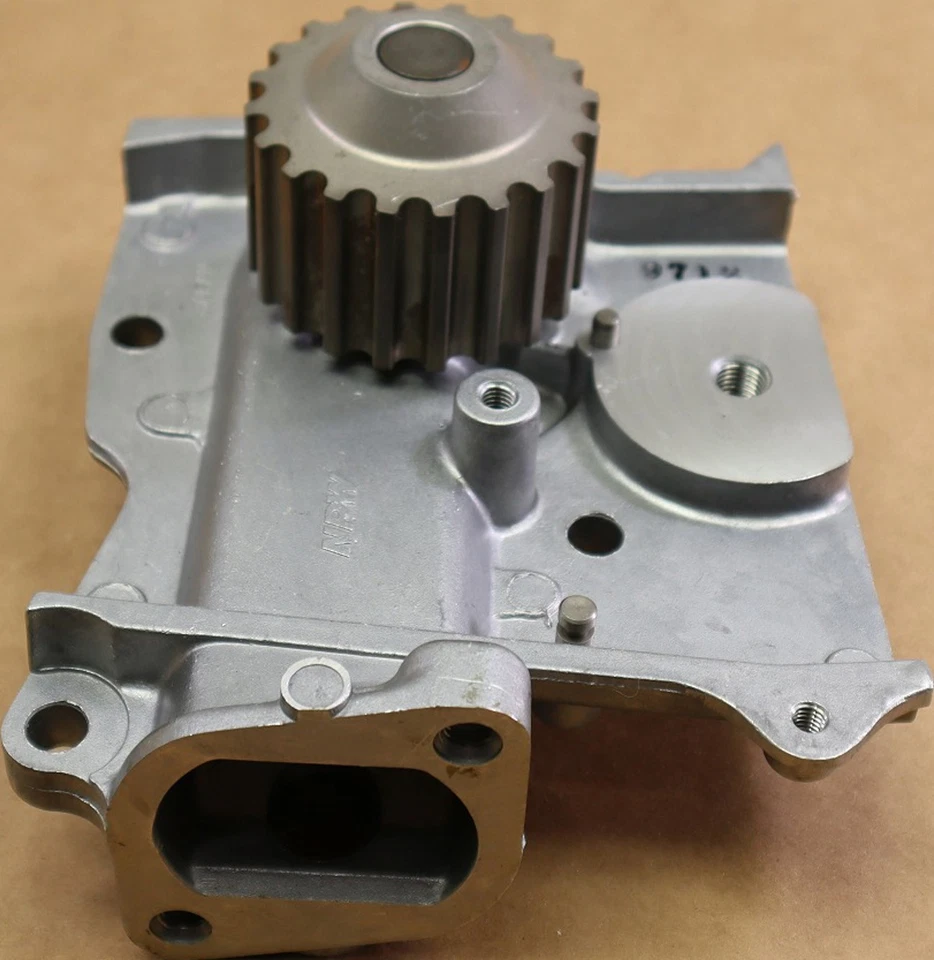 Bomba de agua KOMATSU carretilla elevadora pieza genuina 64-701 nuevo stock antiguo 90130 fabricante de equipos originales de fábrica Foto 4 de 4