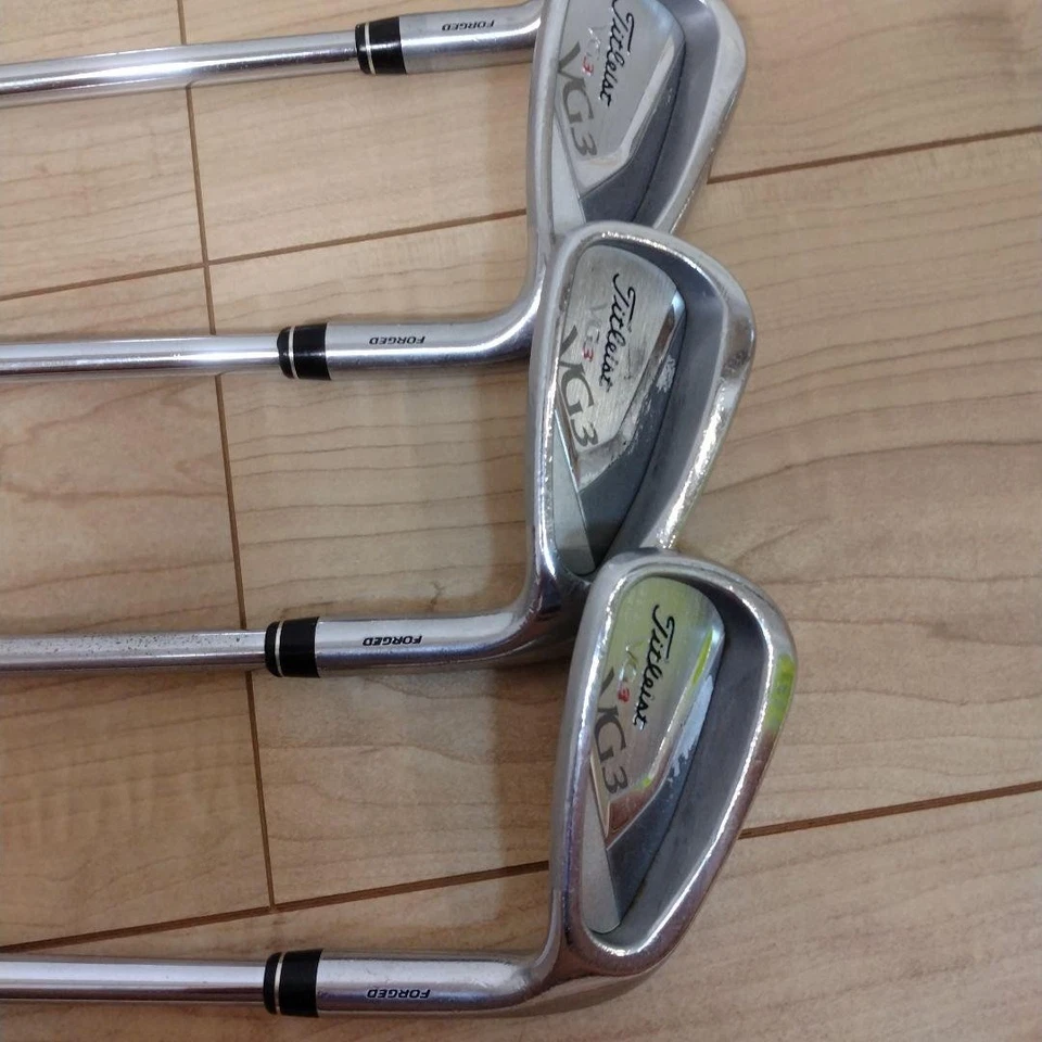 Titleist VG3 Iron Set 7pcs 4-PW Dynamic Gold Flex X - Image 2 of 4