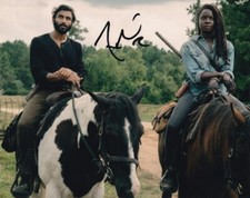 AVI NASH signed autograph 20x25cm THE WALKING DEAD in person autograph COA SILO