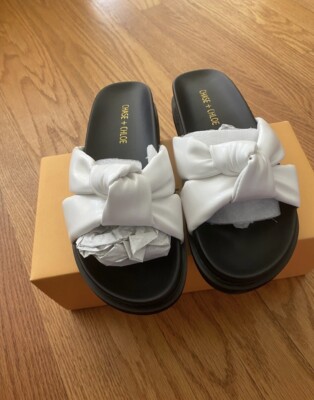 CHASE AND CHLOE Camille Slide Sandal Women 7 WHITE  Puffy Knot 2-2.25 Platform
