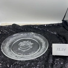 LES VERRERIES DE SAINT GOBAIN -DURALEX- CHRISTMAS BELLS 7 3/4"- DESSERT PLATE