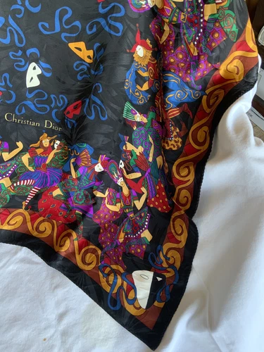 Foulard vintage Christian Dior en soie thème carnaval mardi gras