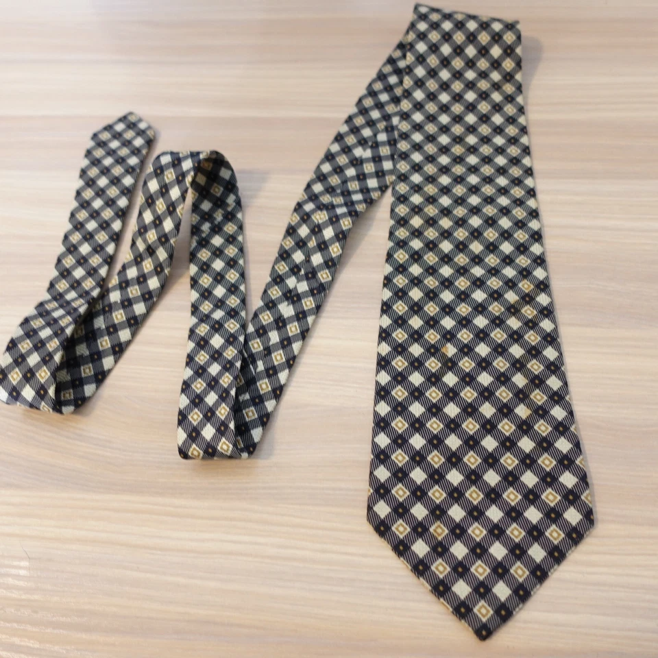 Designer Neck Tie Men GUESS Check Woven Silk Dress Corpcore Busines Preppy JAPAN - Image 3 of 4