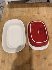 2 CorningWare Corelle 'Etch' Red White Bakers 27 oz Stoneware Bake & Serve 9x6 *