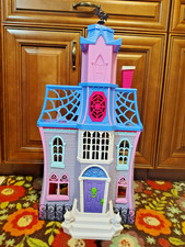 Vampirina Scare B B Playset  Accessories Disney Jr - Pre-Owned, Slightly Used 
