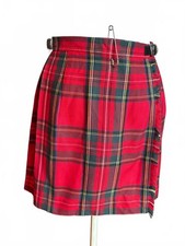 O  Neil of Dublin Ireland red tartan kilt S/6