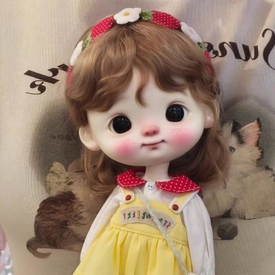 Mini 1/8 BJD Doll SD Resin Bare Doll Lovely Girl with Freckles Face Makeup Gift