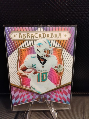 Tyreek Hill [Stardust] #12 2024 Panini Illusions Abracadabra card