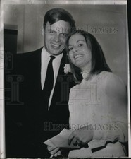 1968 George Plimpton And Bride Former Freddy Espy After Wedding 8X7 Wirephoto