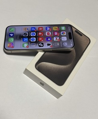 iPhone 15 Pro - Titanium - 256GB [81% Aku]