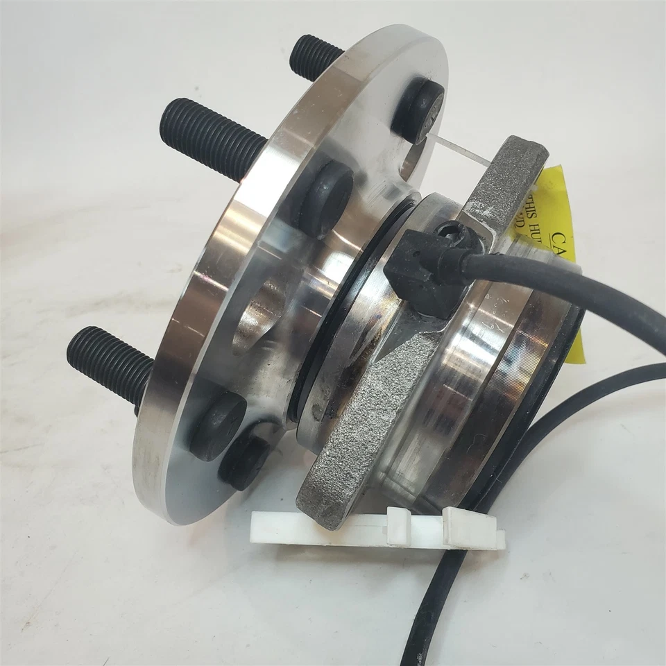 Conjunto de buje de rueda delantera para Chevy y GMC 95-00 O'Reilly MasterPro 515024 Foto 3 de 4