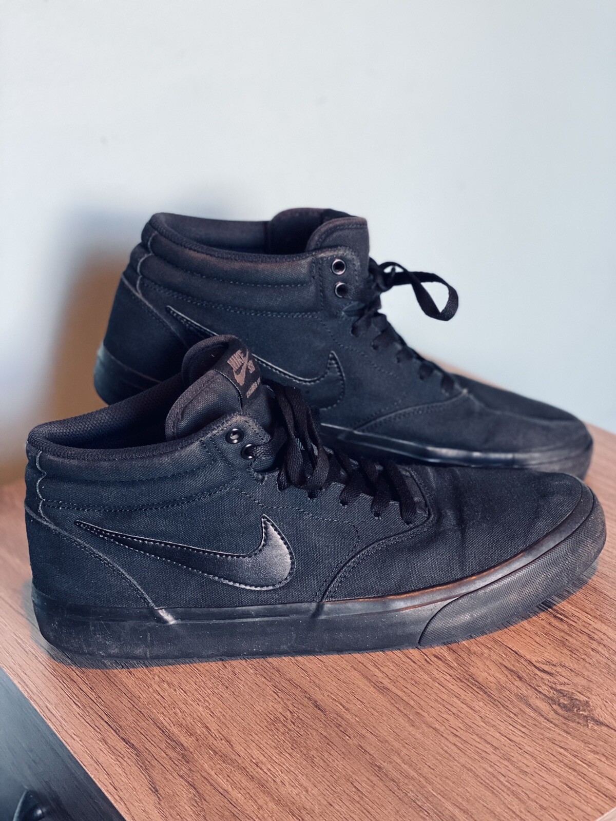 NIKE SB Charge Mid Canvas Triple Black 
