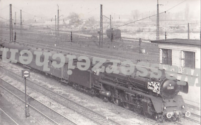Orig.Foto Bellingrodt Lok 01 102 'Frohe Ostern' im Bhf München (BW950)