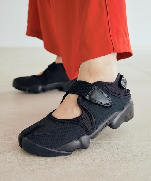 Nike WMNS Air Rift Breathe Triple Black DN1338-004 sandal strap