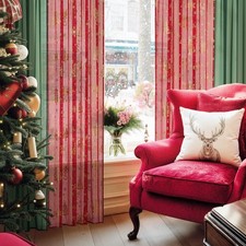 Christmas Window Treatment Set: 2 2984 - Dimension Green Curtains  2 4084 - ...