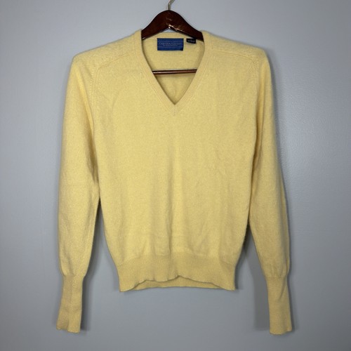 Gieves & Hawkes, Vintage Gieves & Hawkes Savile Row Yellow 100% Cashmere V-Neck Sweater Men Small