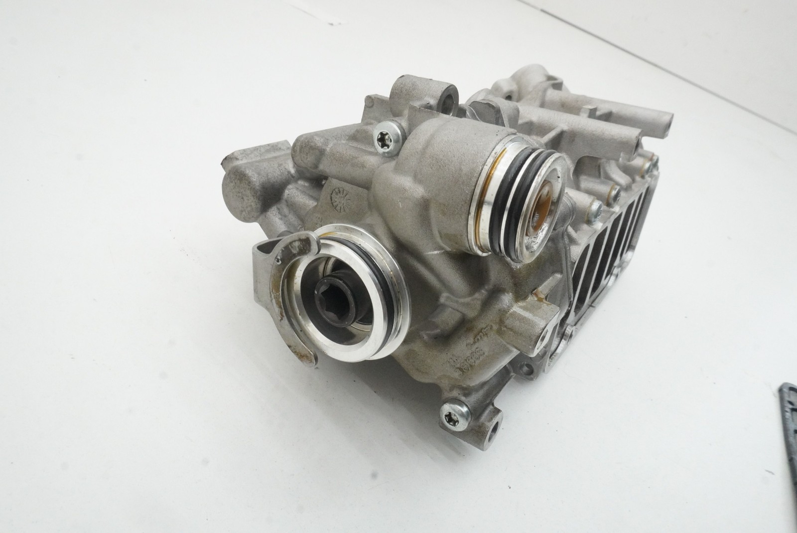 Engine Oil Pump 762665 OEM Ferrari 296 GTB GTS F171 2024