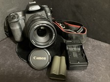 Canon EOS 40D DSLR Camera with EF-S 55 - 250 Lens 10.1MP W/ 2 Batteries Charger