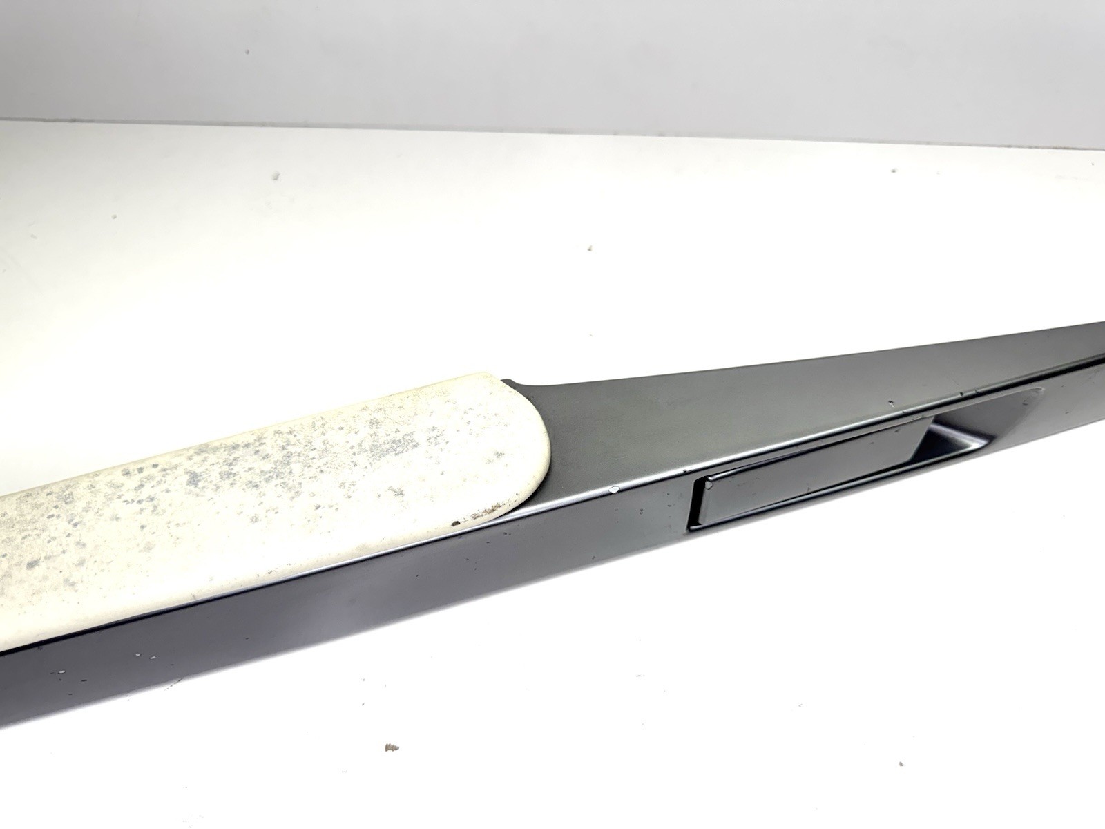 ✅ 2005 - 2016 Aston Martin DB9 Driver Left Door Handle Trim Interior OEM