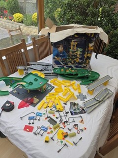 Vintage Garage in box from 1980’s