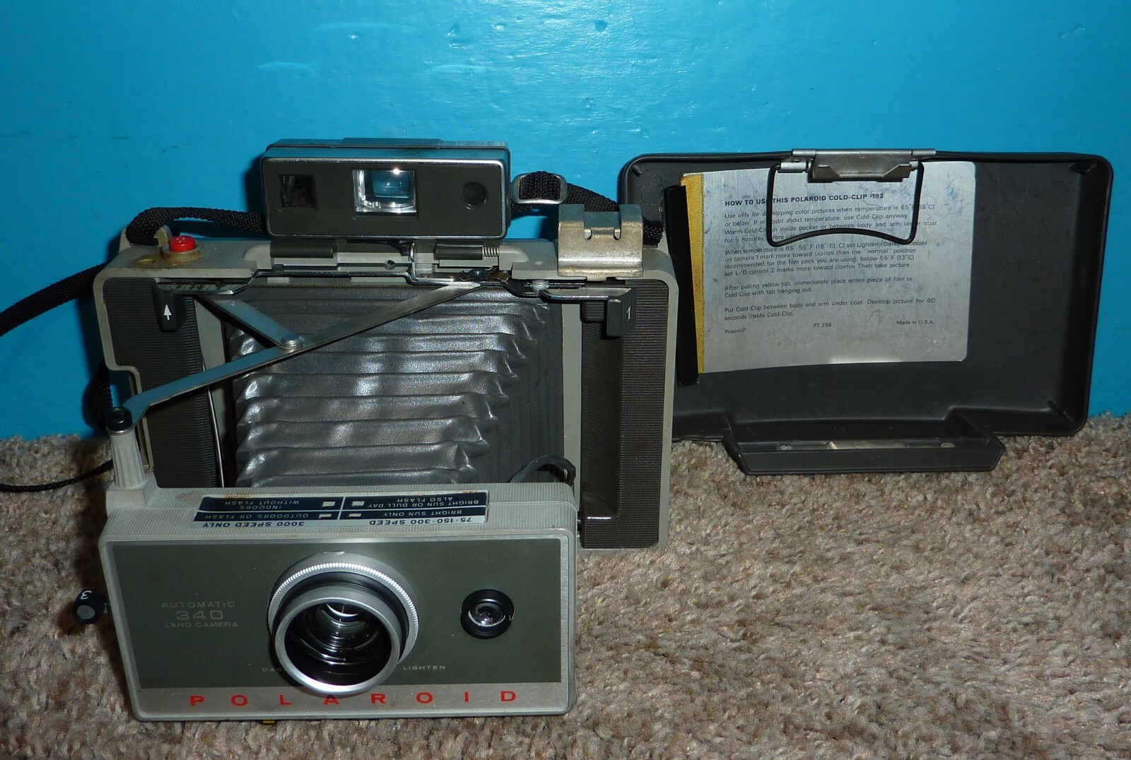 Picture 2 of 9