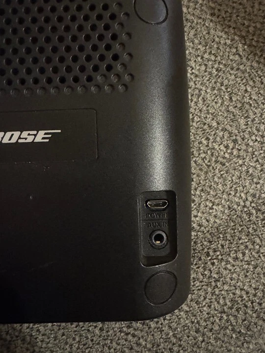 Bose Soundlink Color Model 415859 Bluetooth Speaker-Black - Image 3 of 3