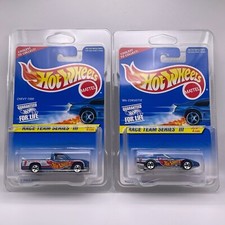 Vintage 1997 Hot Wheels Race Team III Chevy 1500 & ‘80s Corvette Metallic Blue