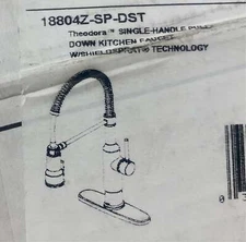 Delta 18804Z-SP-DST Theodora 1.8 GPM Pull-Down Pre-Rinse Kitchen Faucet, Stainle