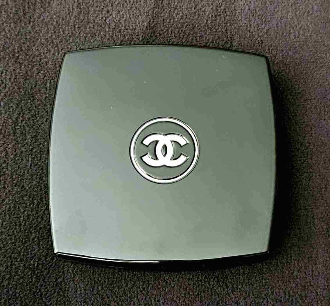 NWT Chanel Les 4 Ombres 226 Tisse Rivoli Quadra Eyeshadow Palette