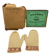 Preserved Early 1800s Wool Baby Mittens Monogram Similar To Show Towel Primitive